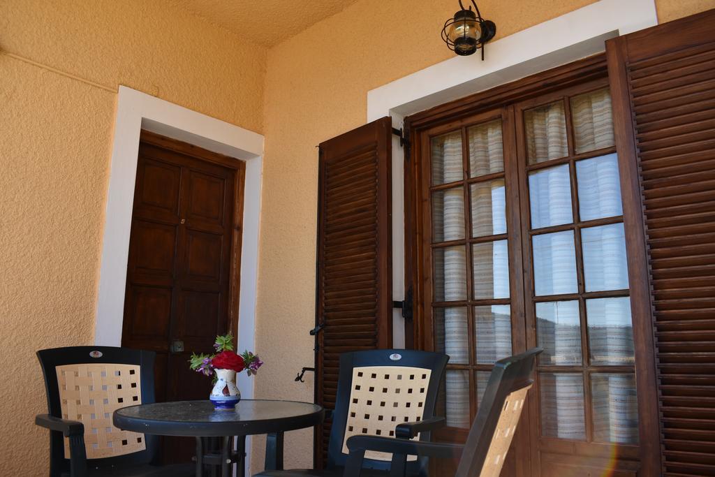 Eriketi Studios Agia Marina (Aegina) Exterior foto